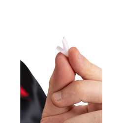 Upíří špičáky v blistru