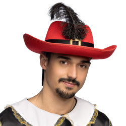 Červený mušketýrský klobouk s peřím