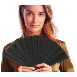 Černý látkový vějíř