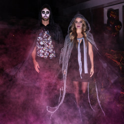 Čarodějnický starý plášť