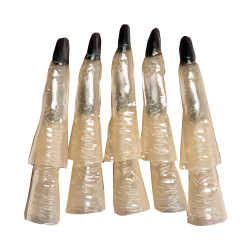 Čarodějnické prsty svítící ve tmě