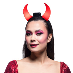 Svítící rohy čertovské