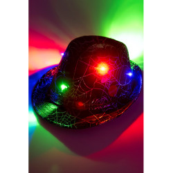 Blikající klobouček s pavučinami