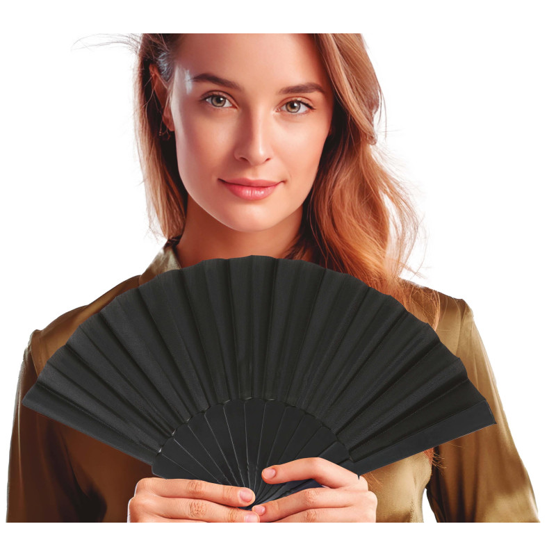 Černý látkový vějíř