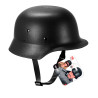 Čierna vojenská prilba z tvrdeného plastu