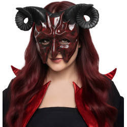 Diabolská polomaska, PVC